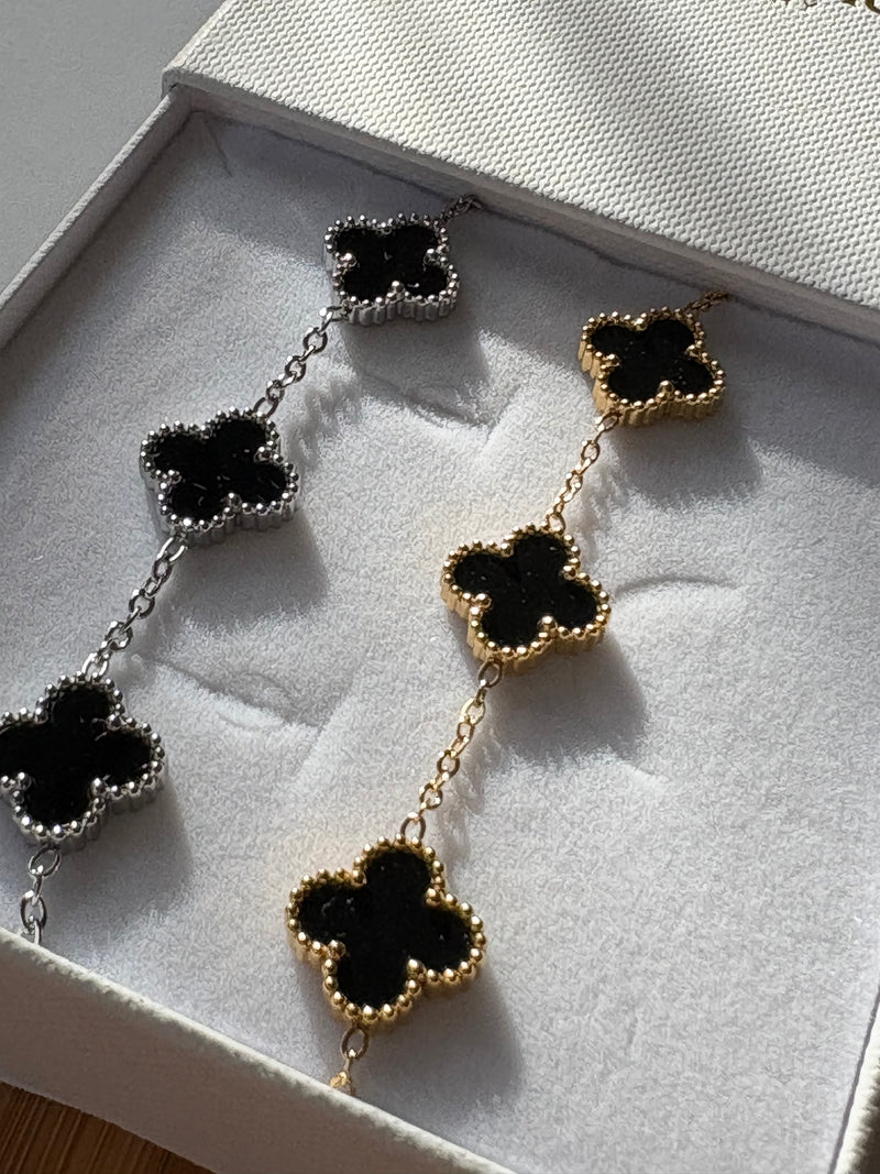 CLOVER BLACK | ARMBAND